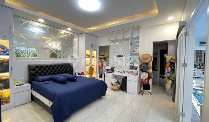 Rumah Arcamanik Minimalis Modern Dengan Kolam Renang 6