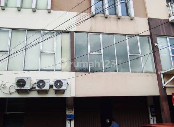 Ruko Strategis di Setiabudi Menteng Jakarta Selatan 2