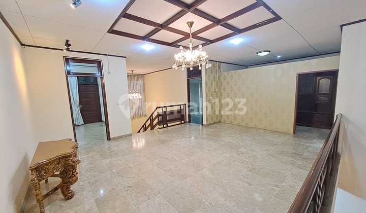 Rumah Semi Furnished Gandaria, Jakarta Selatan 2
