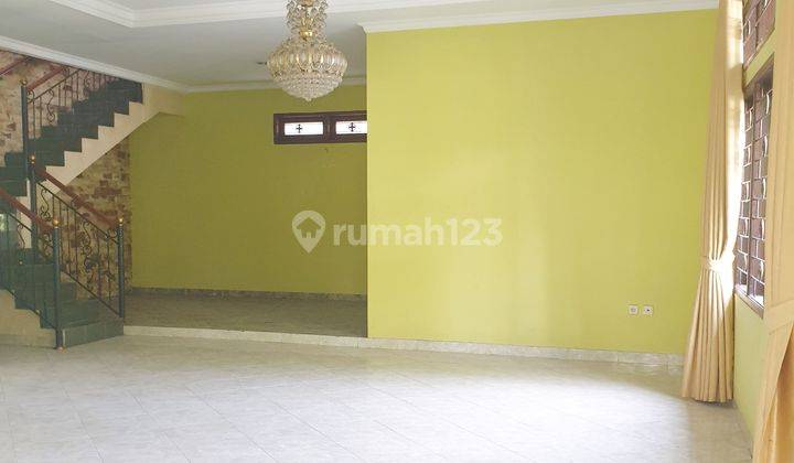 Disewakan Rumah Modern Siap Huni Dalam Komplek Dekat Pasteur 1
