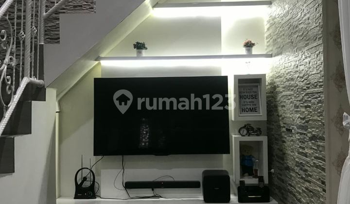 Rumah Nyaman Full Furnished Dalam Komplek Dekat Pintu Tol Pasteur 2