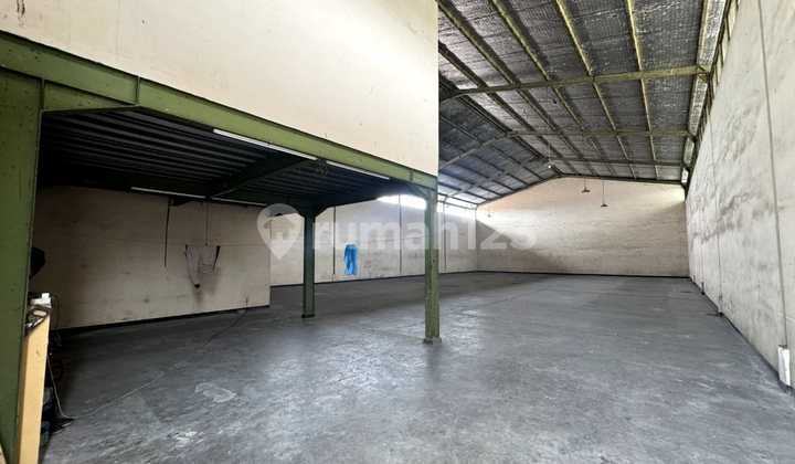 Gudang Luas 470 M2 Cimareme Batujajar Padalarang dengan Parkiran Luas Akses Container