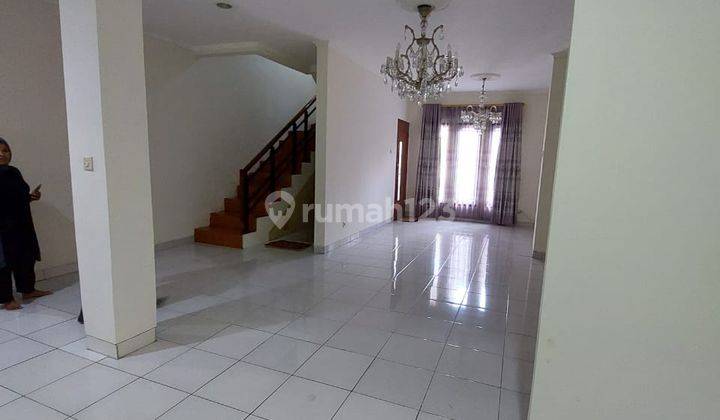 Dijual Rumah Cantik Siap Huni Antapani Kota Bandung 2