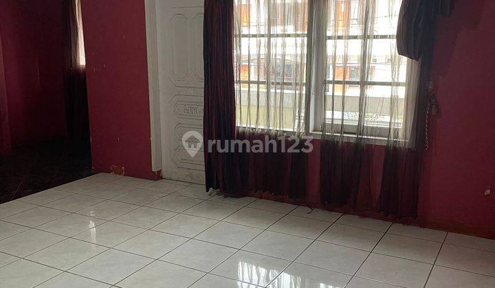 Disewakan Rumah Dalam Komplek Tubagus Ismail 2
