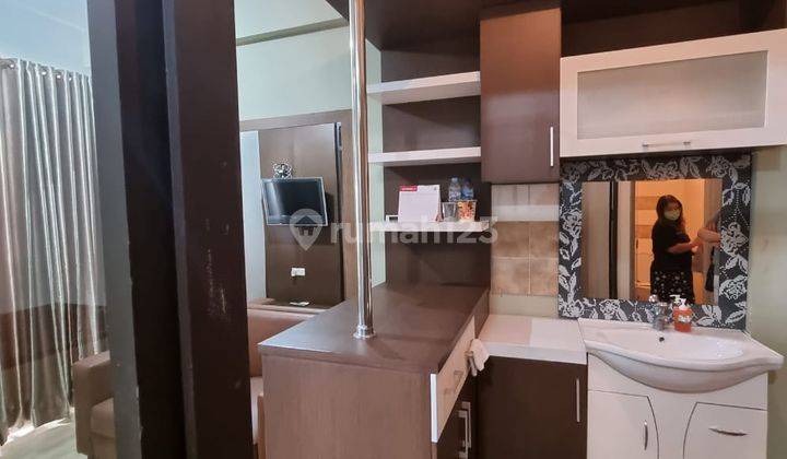 Dijual Apartemen The Edge 2 Kamar Tidur Semi Furnished 10