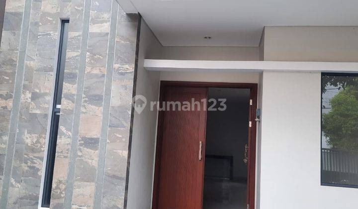 Dijual Rumah Lux Minimalis Dalam Cluster Batununggal 1