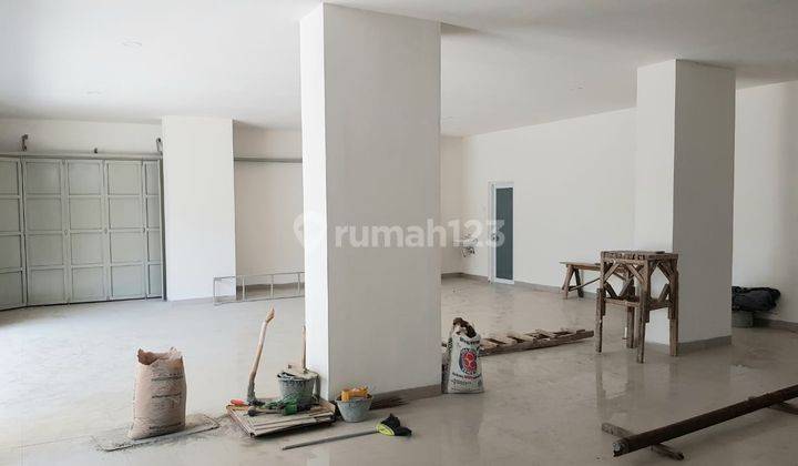 Disewakan Ruang Usaha  1 Lantai Baru Renovasi 1