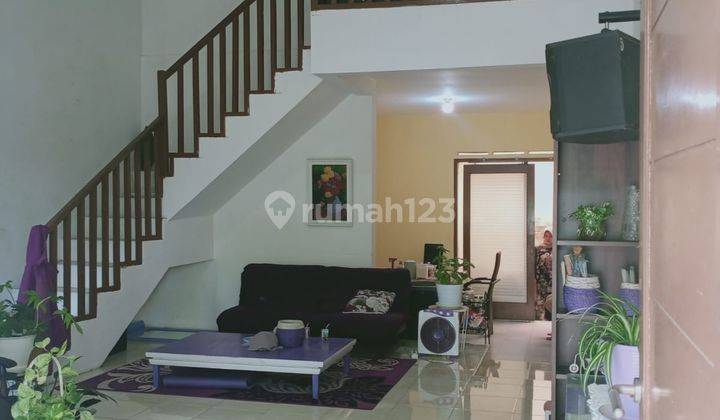 Dijual Rumah Luas Hook Mainroad Cigadung 1