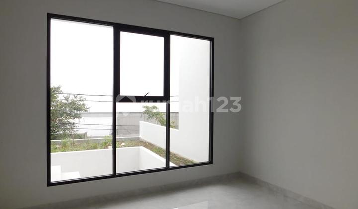 For Sale New 2-Story Ready-to-Occupy House in Setiabudi Regency 2