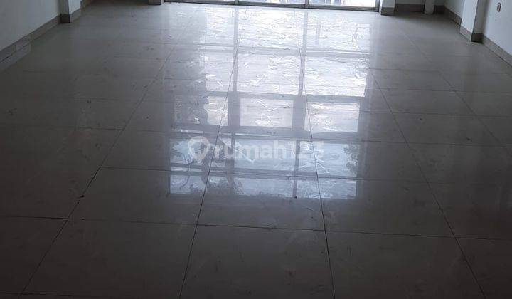 Disewakan Ruko Rendeng di Jl Cihampelas  1