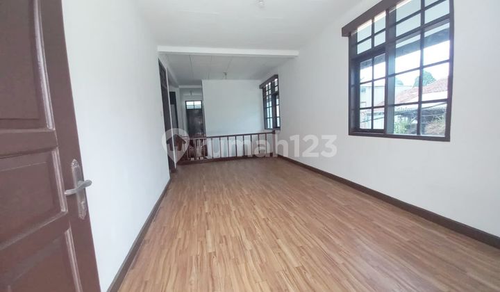 For Rent Spacious Strategic House Wing of Heroes