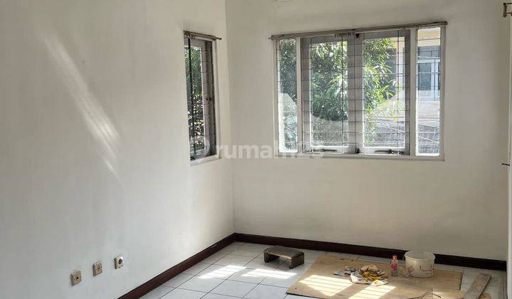 Disewakan Rumah Sayap Pajajaran Semi Furnished 1