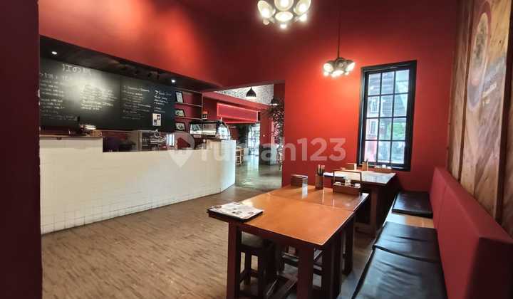 Ruang Usaha Strategis Pusat Kota Sayap Jl. Riau Bandung