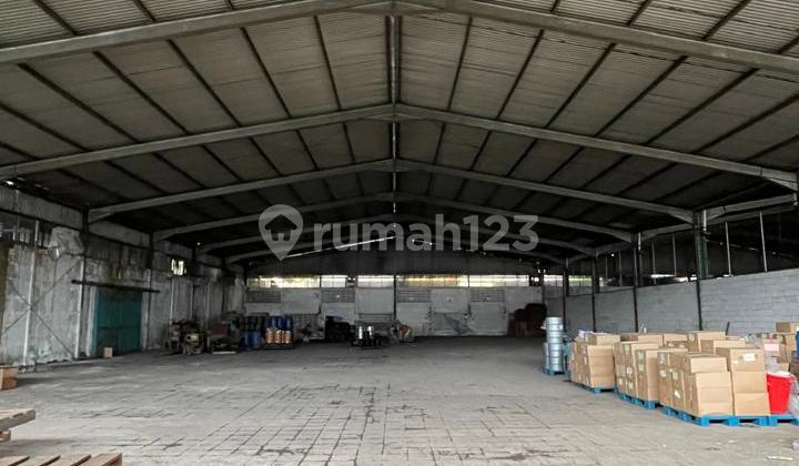 Warehouse Area 3000 M2 on Jalan Raya Leuwi Gajah Cimahi Near Toll Gate at the Cheapest Price