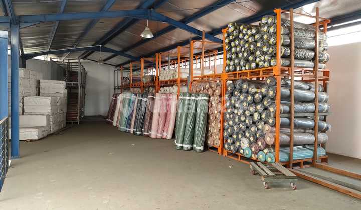 Gudang Bagus Strategis di Jalan Soekarno Hatta Container 40 Ft