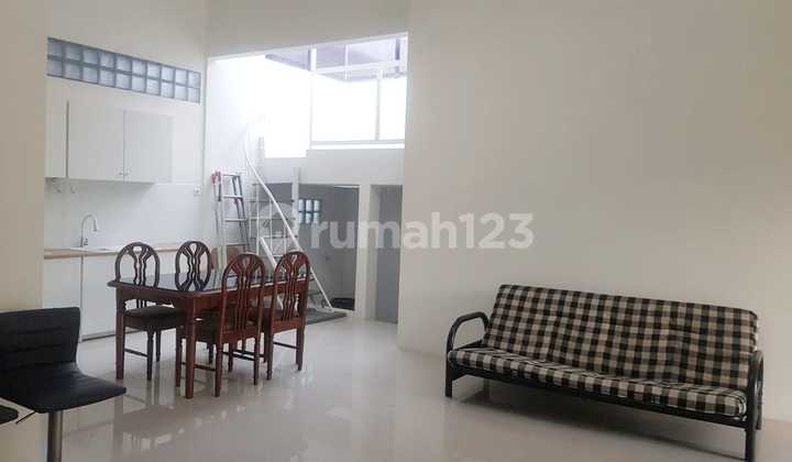 Disewakan Rumah 1 Lantai Semi Furnish Dekat Tubagus Ismail Dekat Dago Bandung Utara