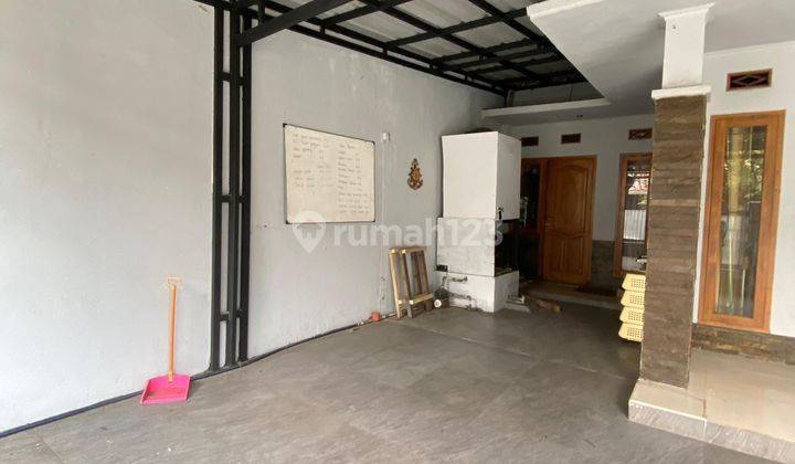 Disewakan Rumah Luas Strategis Area Cikutra Un Furnished 2