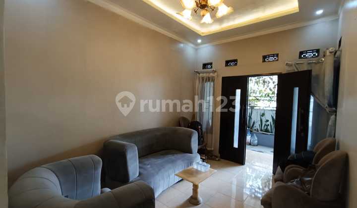 Rumah Cantik Siap Huni di Jatinangor