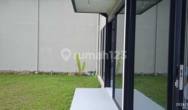 Dijual Rumah Villa Industrialis Modern Area Dago 2