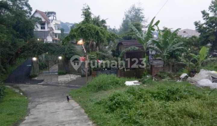 Tanah Luas 540M2 Strategis Area Cigadung Dekat Dago Cocok Buat Rumah Tinggal atau Villa