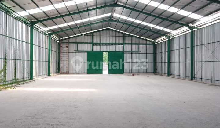 Disewakan Gudang Baru Strategis Di Mainroad Kopo Dekat Tol Kopo