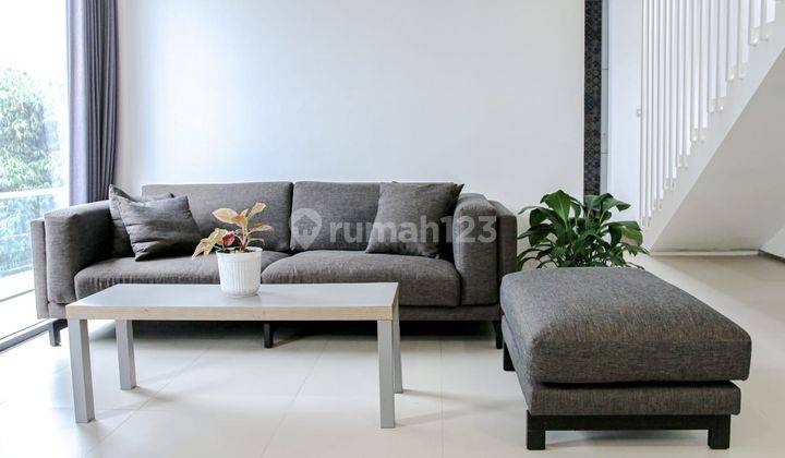 Dijual Rumah Villa Lingkungan Asri & Sejuk Cluster Dekat Dago Dijual Rumah Villa Lingkungan Asri & Sejuk Cluster Dekat Dago