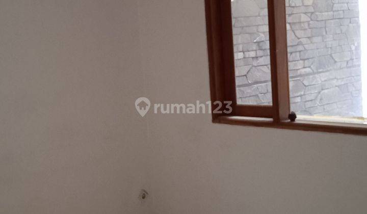 Disewakan Rumah Siap Huni Strategis Dekat Cihampelas 2