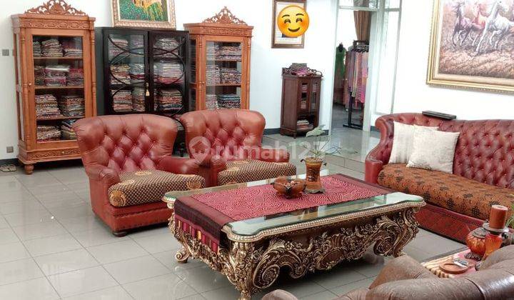 Dijual Rumah Modern Classic Kawasan Komplek Elite Cigadung Dekat Dago 2