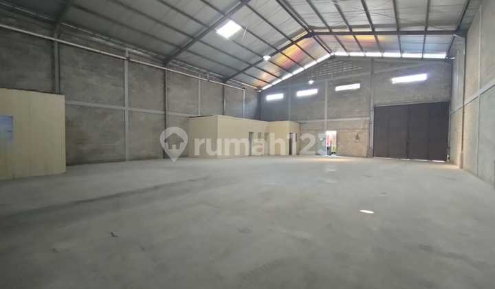 For Rent: TKI Wing Warehouse in Manglid Warehouse Complex, Truck Access