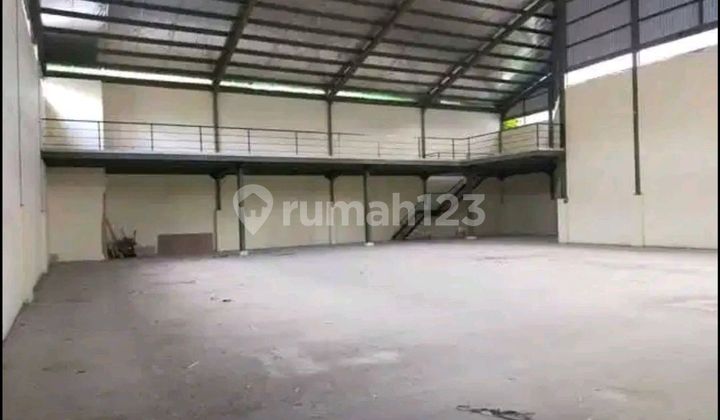 Warehouse Rental