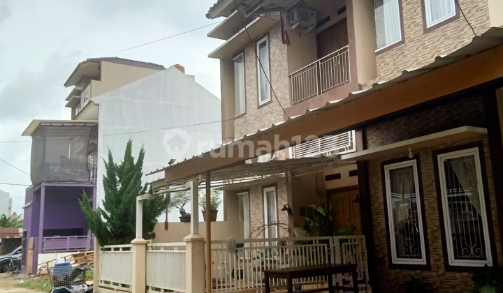 Rumah, 2 Lantai, SHM, di Sako, 2