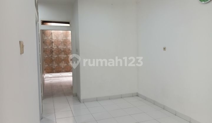 Rumah LT 84 Terawat di Bogor 8 Menit ke Stasiun Cilebut Siap Huni J39220