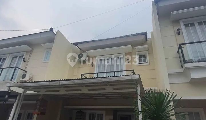 2-story house with SHM, ready for KPR, 5 minutes to Brigif 4 Toll Gate J-37588.