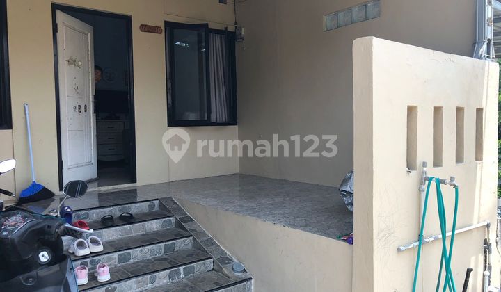 Well-Maintained Secondhand House in Bogor, 10 Minutes to Healthcare Facilities and Hospitals, Ready to Occupy J38495