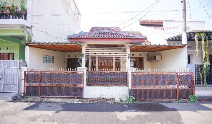 Rumah SHM 2 Carport 15 menit ke Gerbang Tol Tambun Bebas Banjir J24398