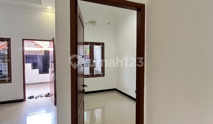 Rumah Bebas Banjir 3 Menit ke Gerbang Tol Jatibening Siap Huni J43559 2