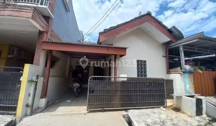 Rumah Seken Terawat 7 Menit ke RS Permata Bekasi Siap Huni Dibantu KPR J21480 1