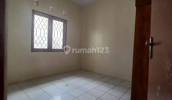 Rumah Seken Terawat 7 Menit ke RS Permata Bekasi Siap Huni Dibantu KPR J21480 2