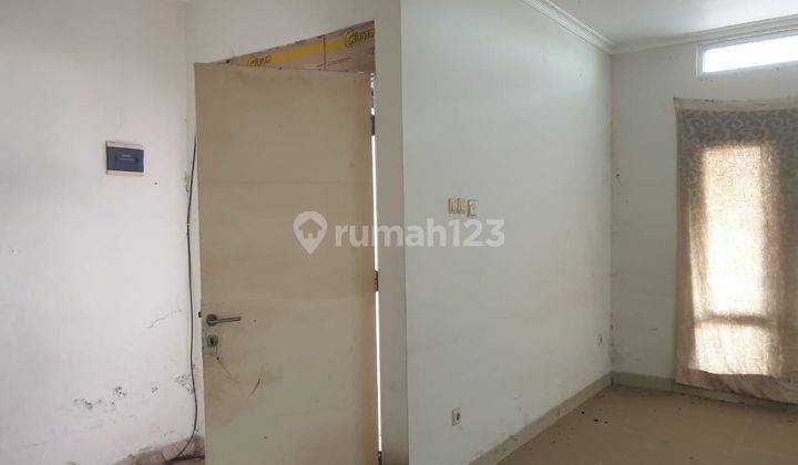 Rumah SHM Luas Hadap Timur 5 menit ke Metropolitan Mall Cibubur di Cileungsi J19752 2