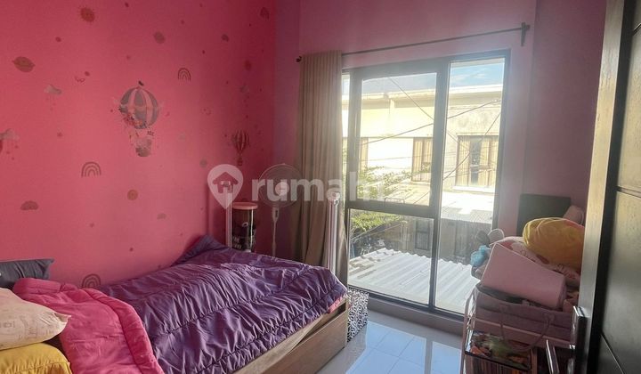 Rumah 2 Lt Siap Huni dekat Grand Galaxy Dibantu KPR J-32731 2