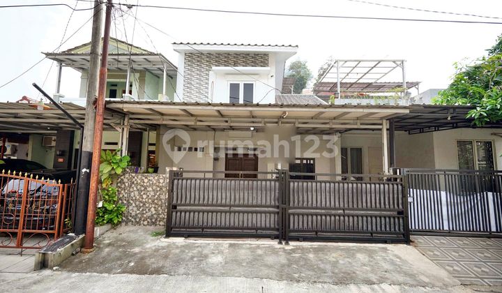 Rumah 1 Lt Terawat 13 menit ke Living World Grand Wisata Bisa KPR J18970