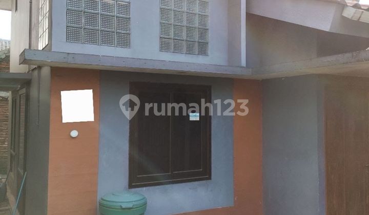 Land 105 Well-Maintained House 5 Minutes to Lagoon Avenue Mall Bekasi, KPR Available J40039 Land 105 Well-Maintained House 5 Minutes to Lagoon Avenue Mall Bekasi, KPR Available J40039