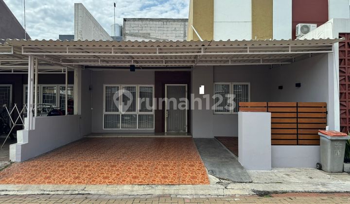 Rumah 13 menit ke RS Satria Medika Bekasi Dibantu KPR J-32077 1