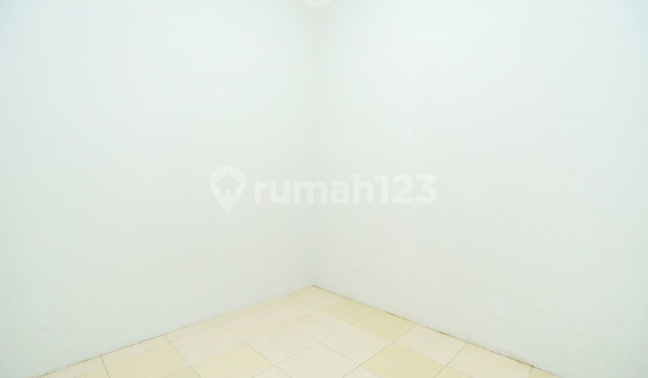 Rumah 5 Kamar Tidur SHM 15 Mnt ke Mandaya Royal Hospital Puri J22734 2