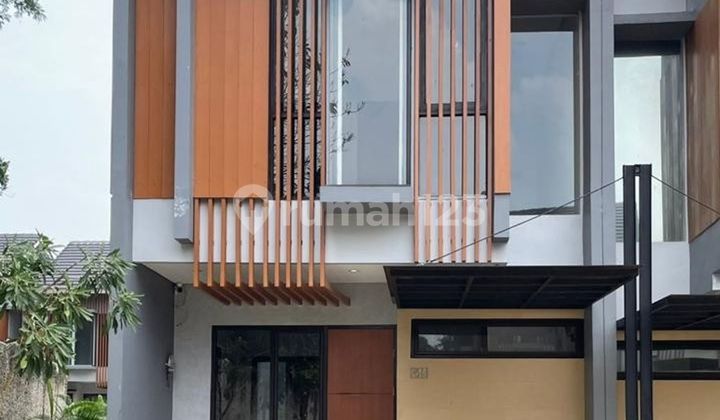 Strategic 2-Story Modern House 10 Minutes to PENA 98 Hospital Flood-Free J38258