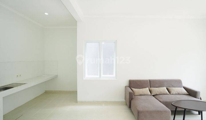 Rumah 10 Menit ke Stasiun Depok SHM Siap Huni Dibantu KPR Sudah Renov J22561 2