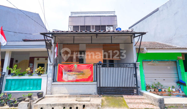 Rumah 15 menit ke Gerbang Tol Pamulang 2 Lt SHM Dibantu KPR J-22164 Rumah 15 menit ke Gerbang Tol Pamulang 2 Lt SHM Dibantu KPR J-22164