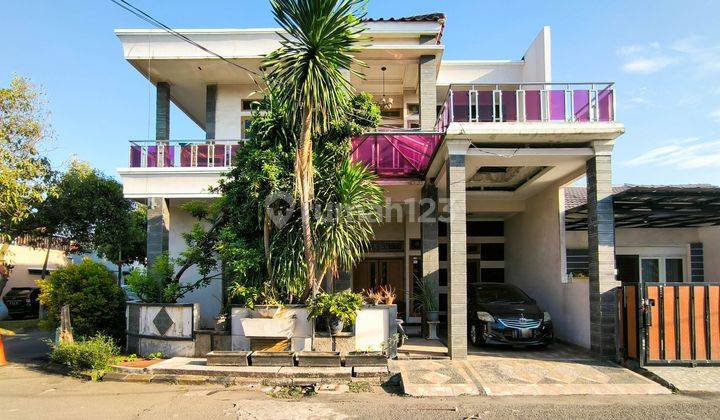 Rumah Luas Hadap Utara dekat Stasiun Kalideres Dibantu KPR J24030 1