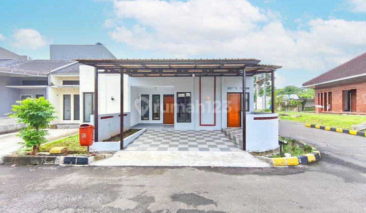 Rumah SHM Strategis 15 Mnt ke Scientia Square Park Dibantu KPR J34869 1