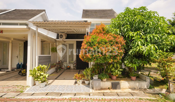 Rumah 1 LT SHM 6 Menit ke Summarecon Mall Bekasi Hadap Utara J23135